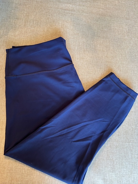 lululemon athletica Pants - lululemon Wunder Train High-Rise Tight 25" size 18